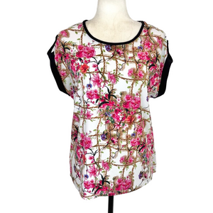 Lucy & Laurel floral top